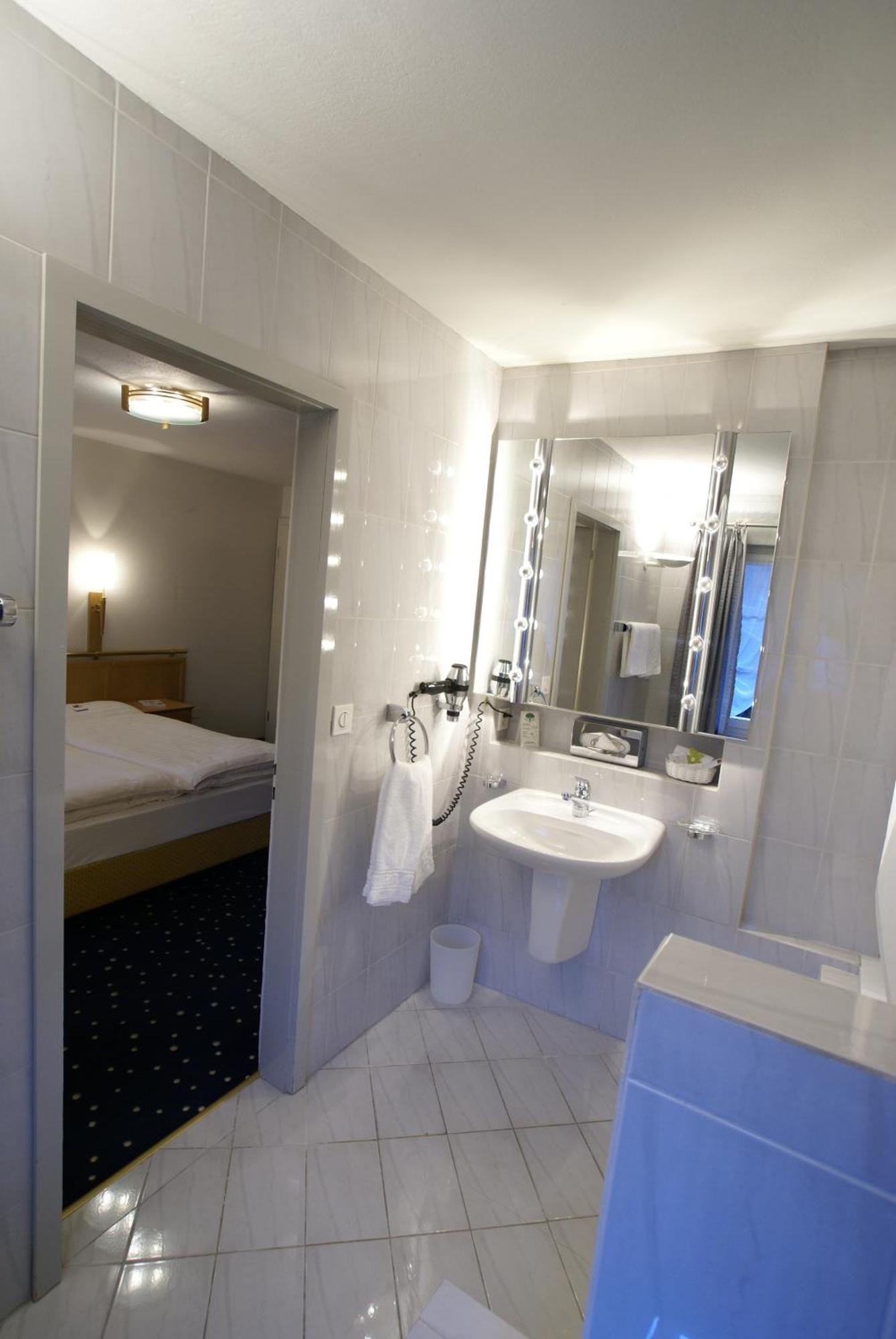Ochsen Lenzburg Hotell Eksteriør bilde